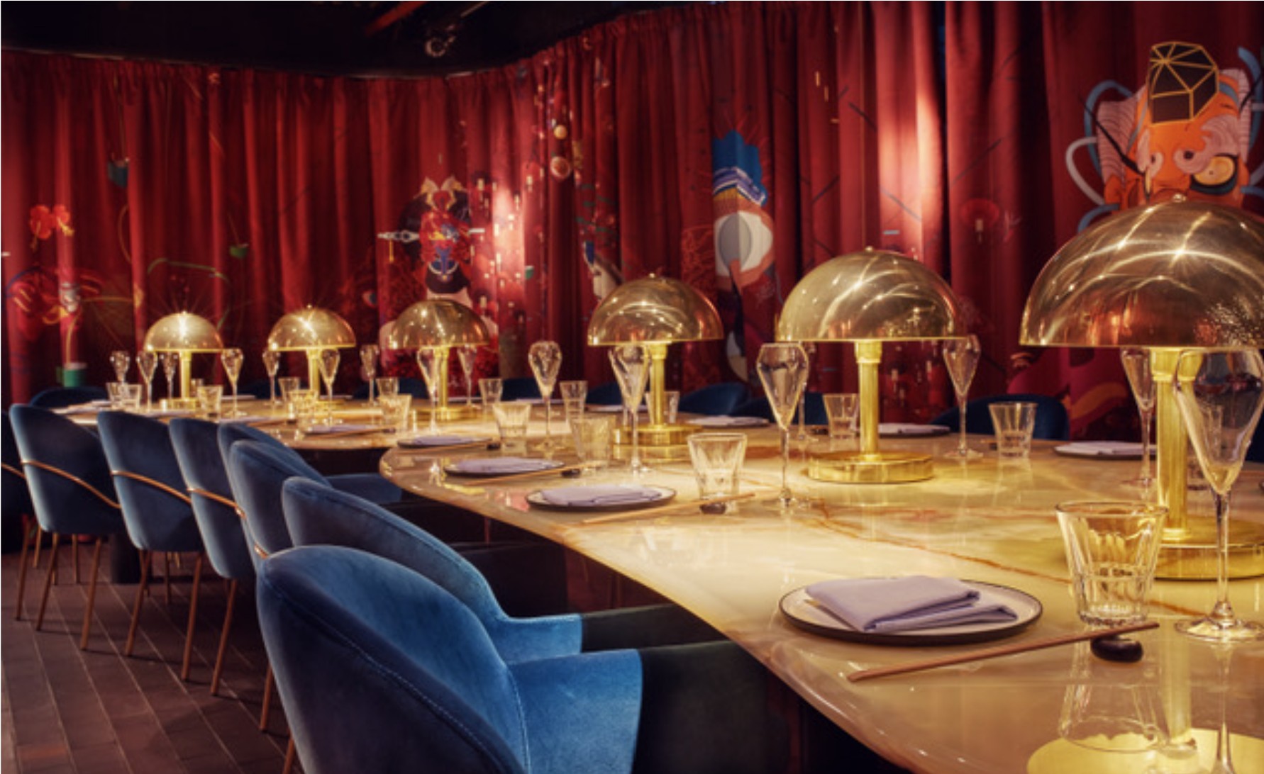 Black Roe restaurant interior